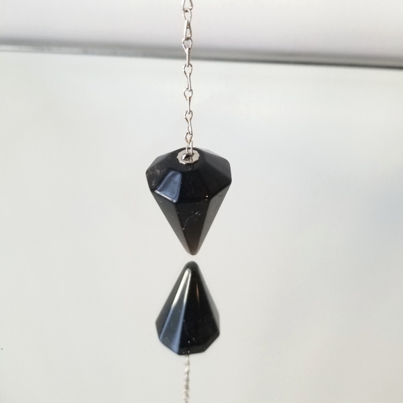 Smokey Quartz Crystal Pendulum - Picture 1 of 4